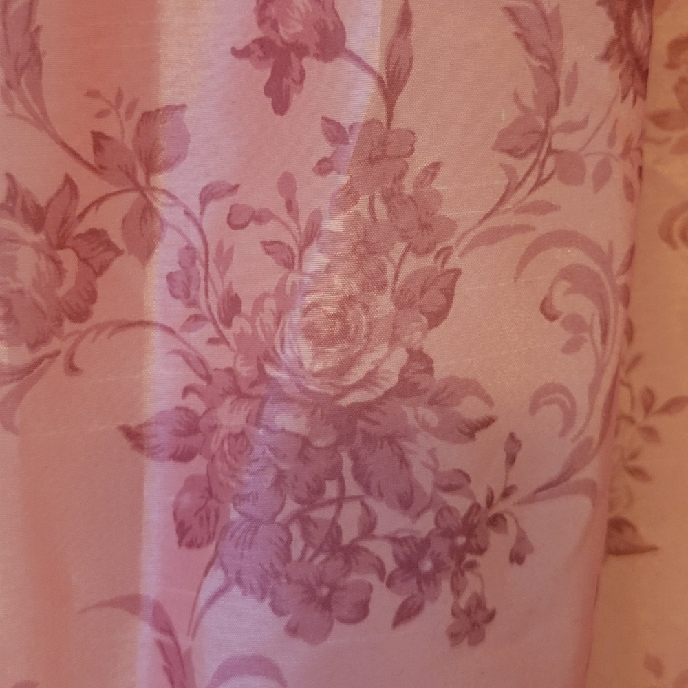 Forever 21 size small beautiful pink dress - Picture 2 of 7